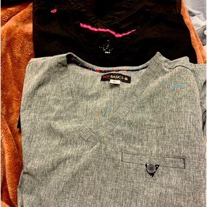 Women’s scrub tops